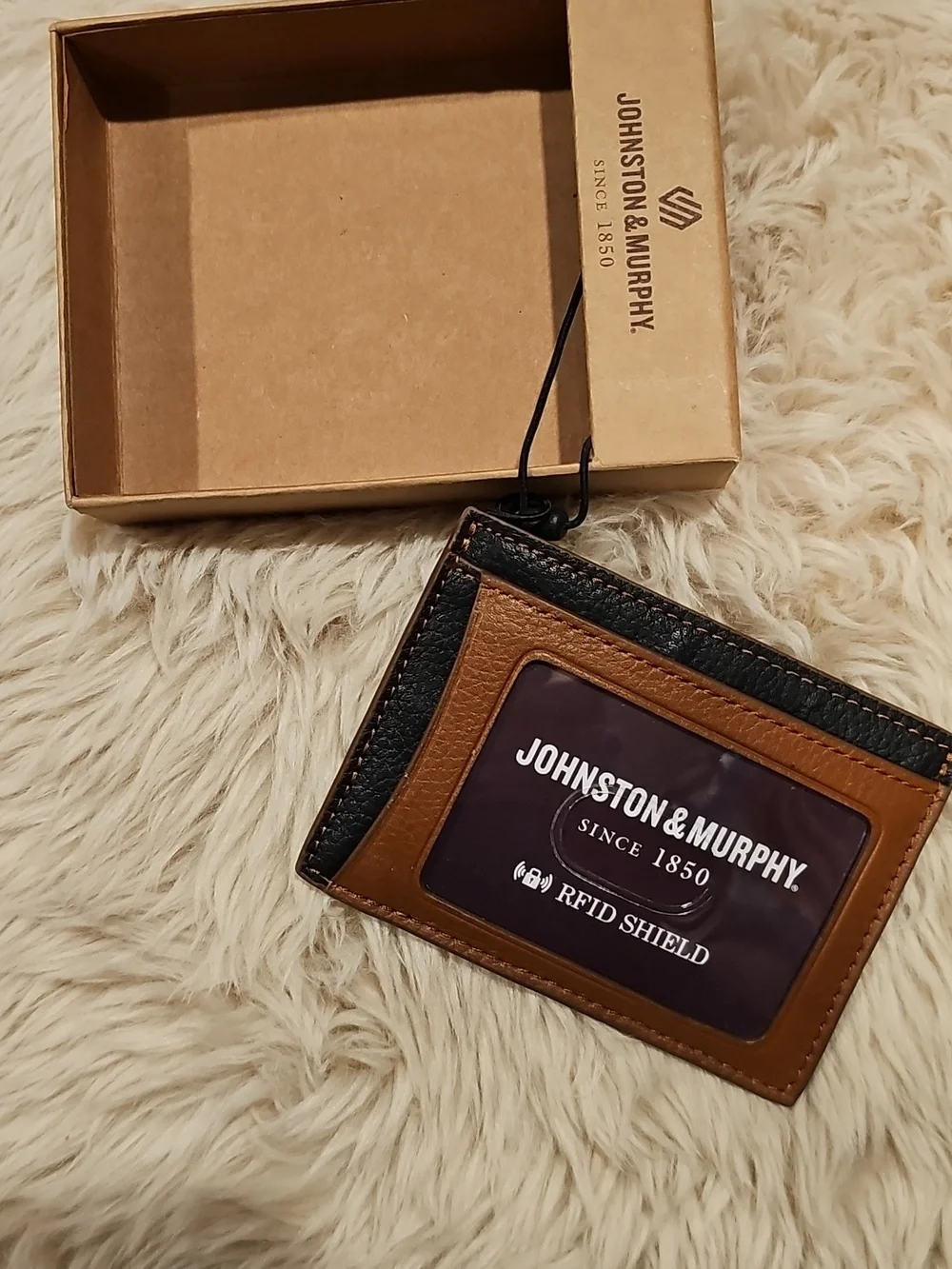 Johnson & Murphy RFID Pebbled Leather Two-Tone Cardholder Wallet In Black/Tan